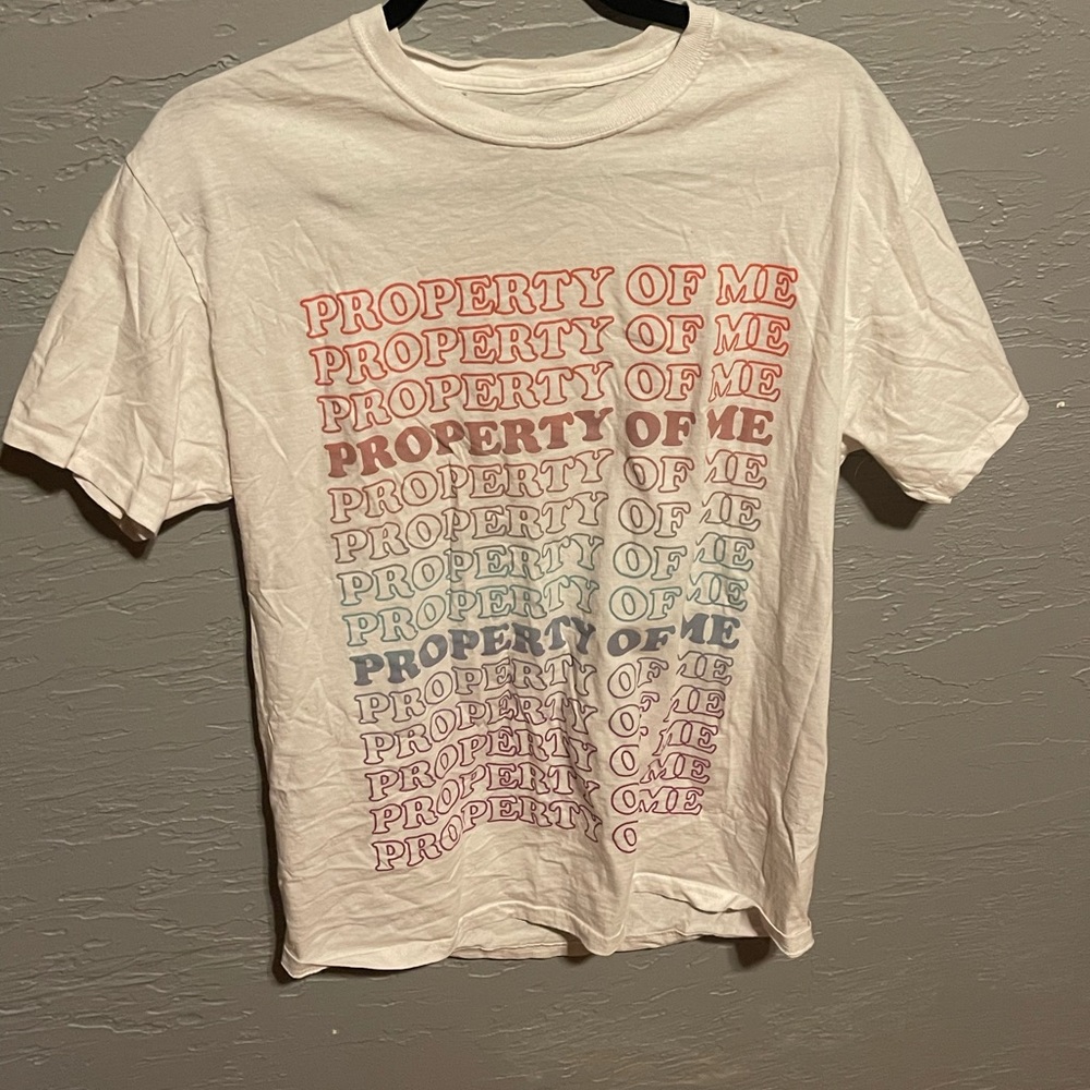 Cute graphic tee